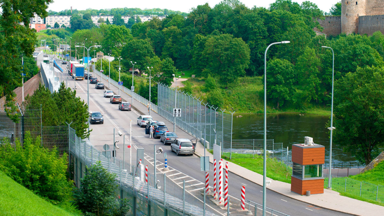 Эстония запретила въезд автомобилей с регистрацией в РФ с 13 сентября
