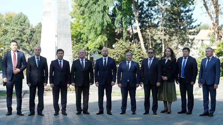 Посол Казахстана в России совершил рабочую поездку в Астраханскую область