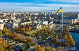 В Харькове украинские власти демонтировали мемориальную доску в честь борцов с фашизмом