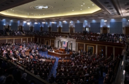 Палата представителей США поставила проекты о помощи Украине на голосование