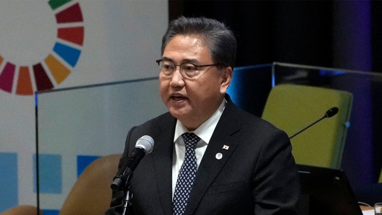 Министр иностранных дел Южной Кореи Пак Чин