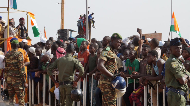 Митинг у французской базы в Нигере