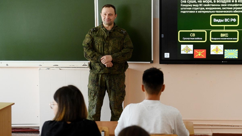 Для преподавания "Основ безопасности и защиты Родины" в школах подготовят ветеранов СВО