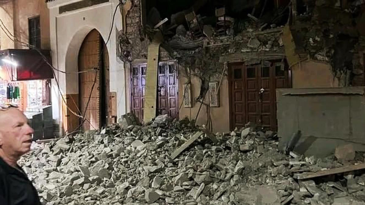 СМИ: число жертв землетрясения в Марокко превысило 1,3 тысячи