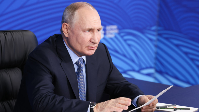 Путин: форум "Ради жизни" позволяет обсудить эффективное лечение онкологических заболеваний
