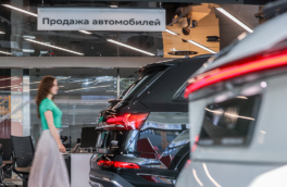 Продажи новых легковых автомобилей в РФ сократились за неделю почти на 23%