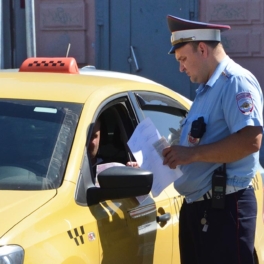 В Москве с начала года изъяли 1300 машин такси из-за нарушений