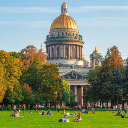 Температура воздуха в Санкт-Петербурге бьет рекорды третий день подряд