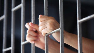 Переполненные тюрьмы мешают Шабак арестовывать подозреваемых в терроризме