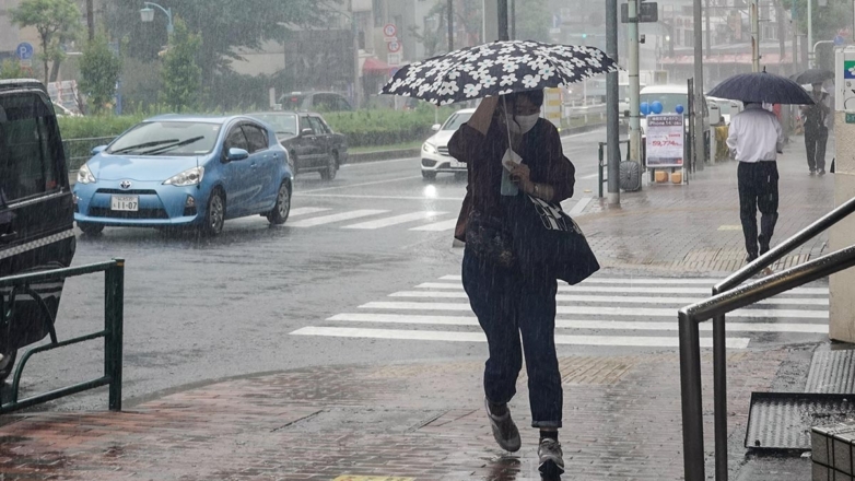 Почти 350 тысяч японцев получили предписание об эвакуации из-за тайфуна