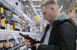 Россияне стали покупать меньше алкоголя