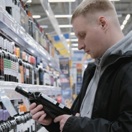 Россияне стали покупать меньше алкоголя