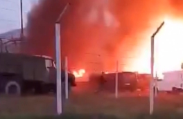 Мощный взрыв произошел на бензохранилище в Степанакерте