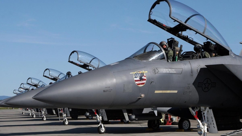США перебрасывают авиацию на Ближний Восток для сдерживания Ирана