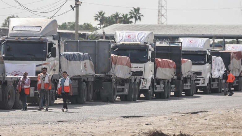 Около тысячи грузовиков с гуманитарной помощью въехали в сектор Газа с 21 октября