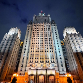МИД России осудил попытки сменить режим в Иране, назвав происходящее агрессией США и Израиля