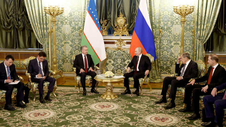 Официальный визит президента Узбекистана Мирзиеева в Москву
