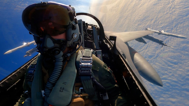 Пентагон: обучение украинских пилотов управлению F-16 займет 5-9 месяцев