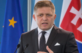 В Италии отреагировали на планы Фицо прекратить поддержку Украины Словакией