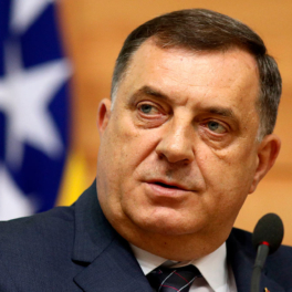 Додик заявил, что власти Боснии и Герцеговины перепродают оружие Украине