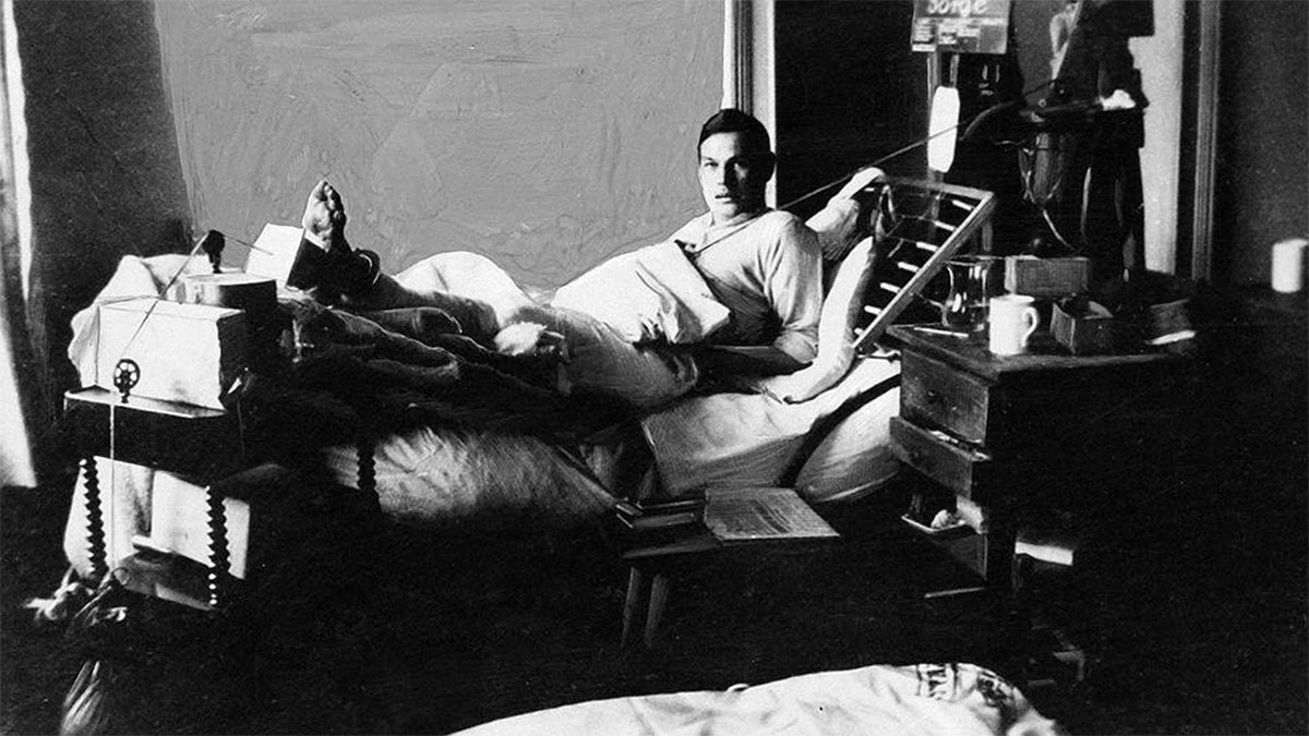 Рихард Зорге в госпитале после ранения. Берлин, 1915 год.