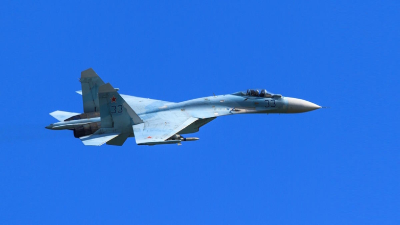 Российские Су-27 перехватили самолет-разведчик Великобритании над Черным морем