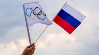 Глава МОК: спортсменов из РФ на Олимпиаде в Париже накажут за демонстрацию флага