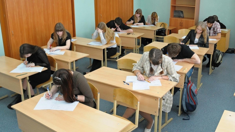 В школах отменили всероссийские проверочные работы по иностранным языкам