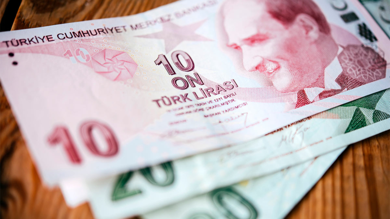 Годовая инфляция в Турции в сентябре ускорилась до 61,53%