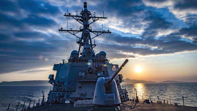Пентагон: американский эсминец перехватил 3 ракеты, выпущенные из Йемена