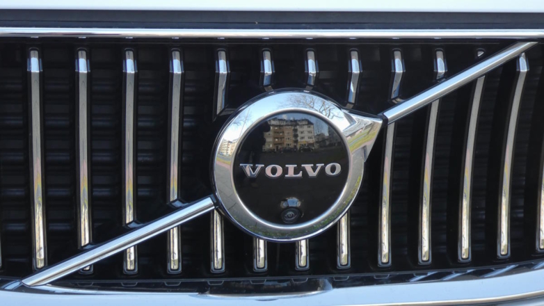Volvo отключил российских водителей и дилеров от фирменного ПО