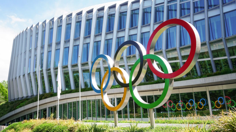 МОК приостановил деятельность Олимпийского комитета России