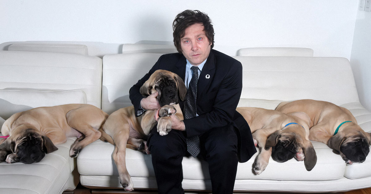 Президент Аргентины Хавьер Милей с собаками 2018