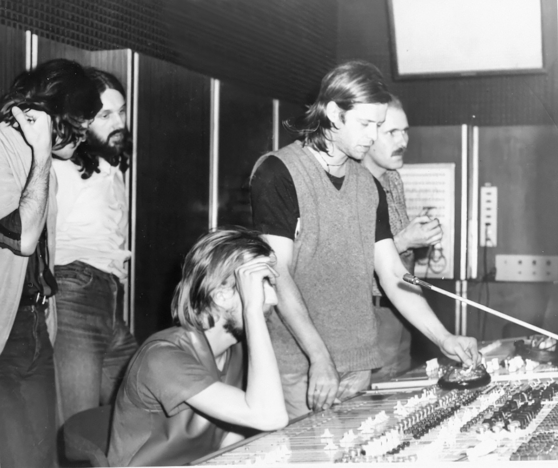 Борис Гребенщиков в студии звукозаписи, 1987 год.