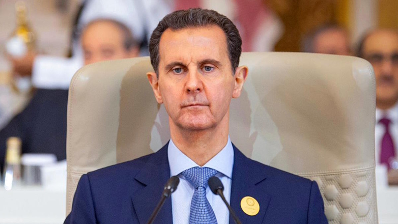 Париж выдал международный ордер на арест Башара Асада