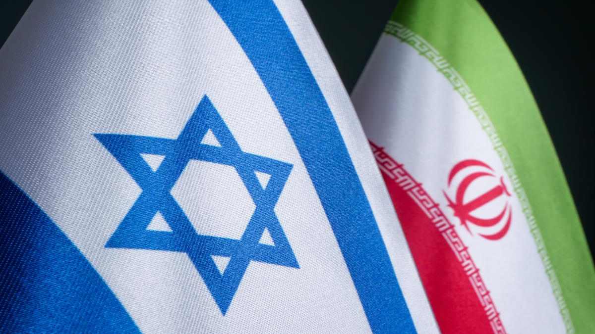 В МО Израиля обвинили Иран в поставках оружия на Западный берег реки Иордан