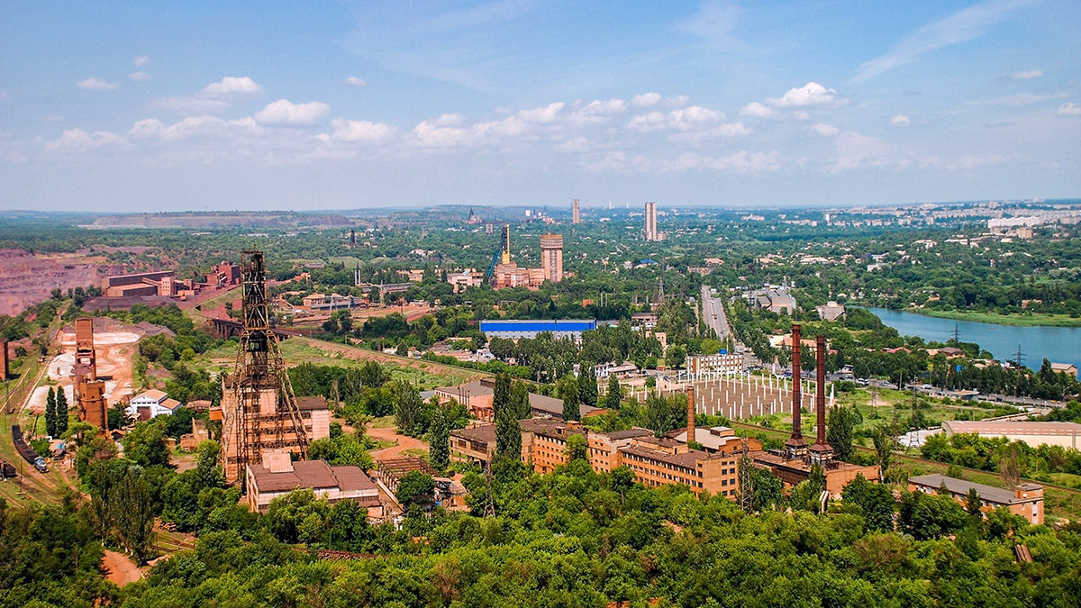 Кривий. Кривой Рог. Кривбасс Украина город. Кривой Рог промышленность.