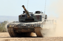 Власти Испании отправили на Украину новую партию из 10 танков Leopard