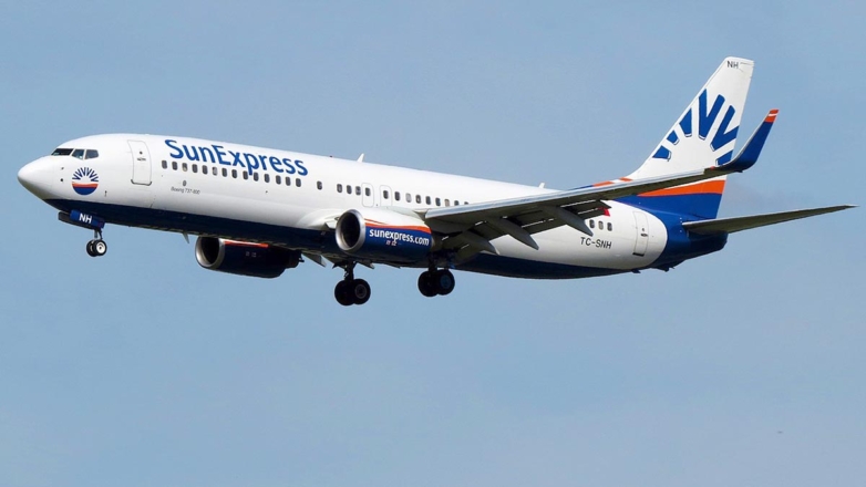 Самолет улетел из Парижа в Измир без пилота и пассажиров
