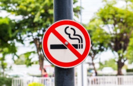 В Госдуме уточнили размеры штрафов за курение в неположенных местах