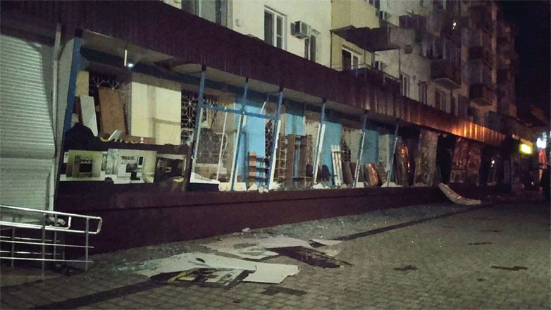 Глава Крыма: при атаке на Феодосию погиб человек, еще двое ранены
