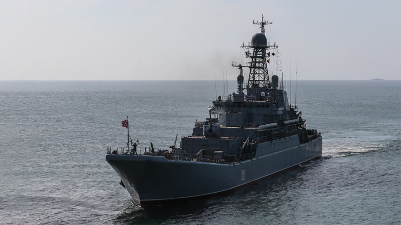 Десантный корабль "Новочеркасск" получил повреждения после атаки ВСУ на Феодосию