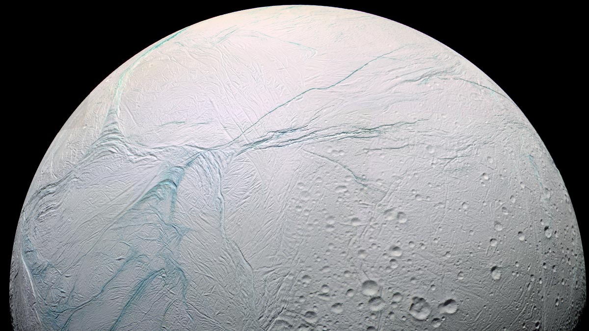 Спутник Сатурна Энцелад