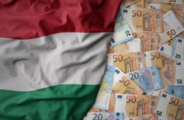 Орбан заявил о нежелании вводить евро в Венгрии из-за "развала" ЕС