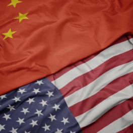 США внесли в черный список 26 компаний из КНР из-за поставок товаров в РФ