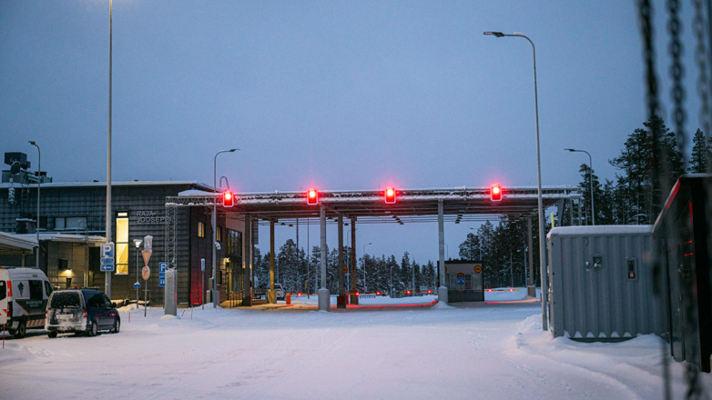 Финляндия продлит закрытие границы с Россией