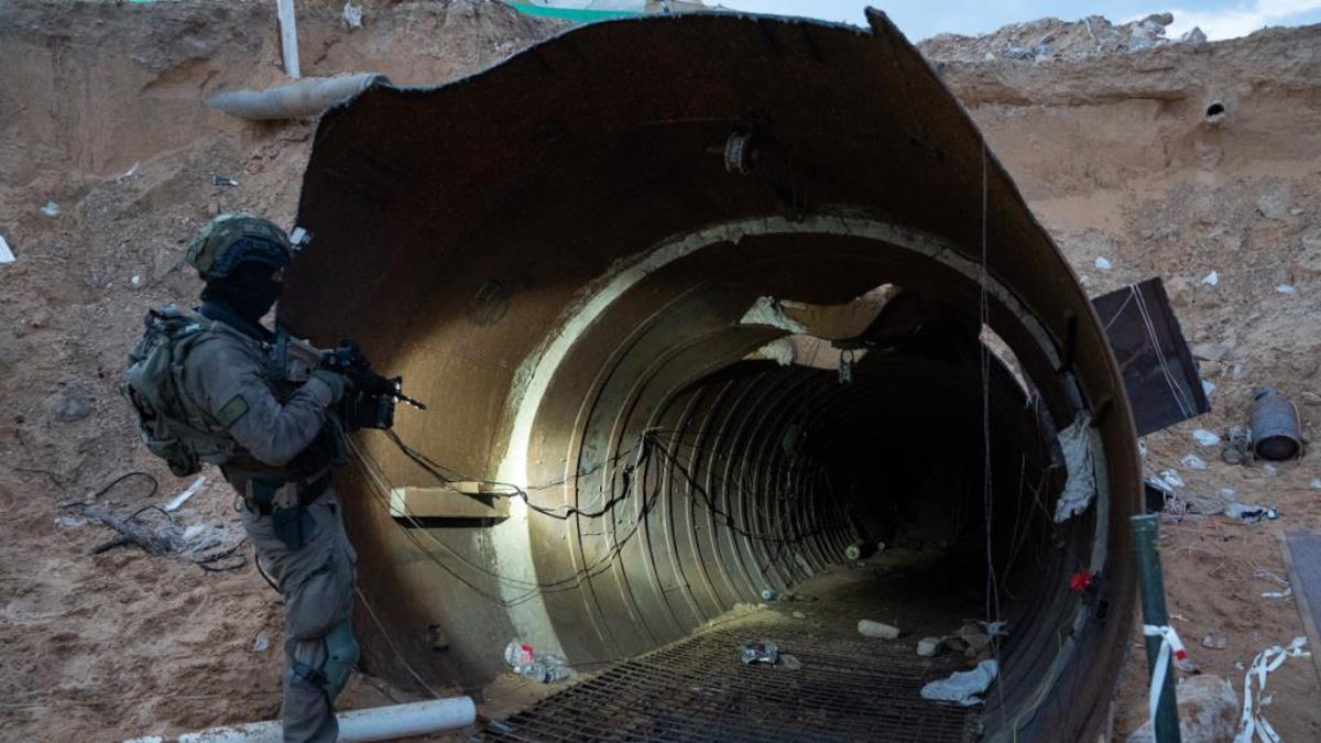 ЦАХАЛ заявил об уничтожении сети туннелей ХАМАС в "элитном квартале" Газы