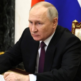 Путин поручил разработать меры по поддержке аграриев