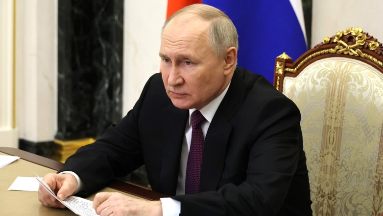 Путин распространил выплату в случае гибели в ходе СВО на гражданский персонал Минобороны РФ