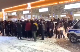 В Москве задержаны 80 человек после потасовки на рынке "Садовод"